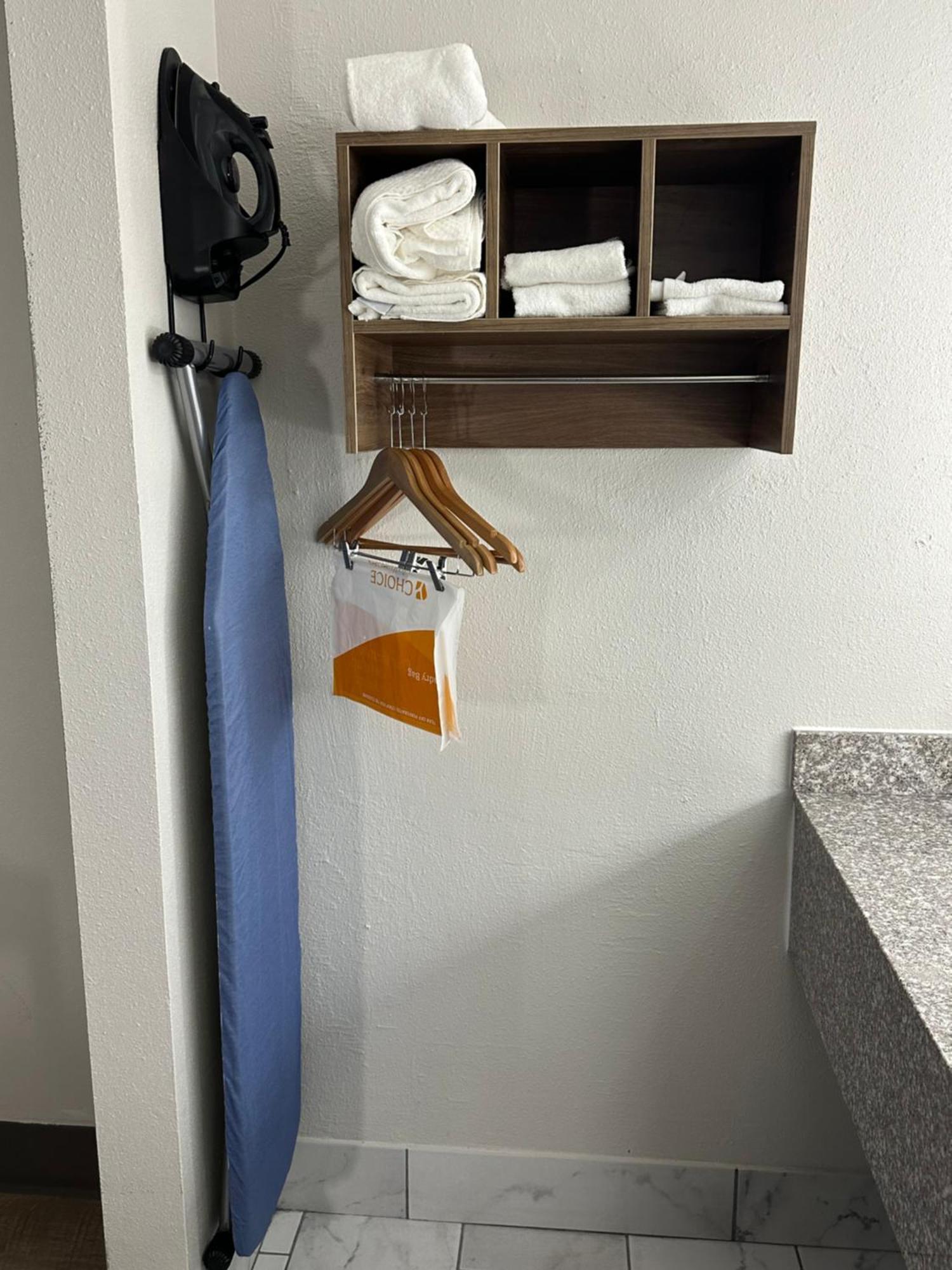Quality Inn Monroe Eksteriør billede