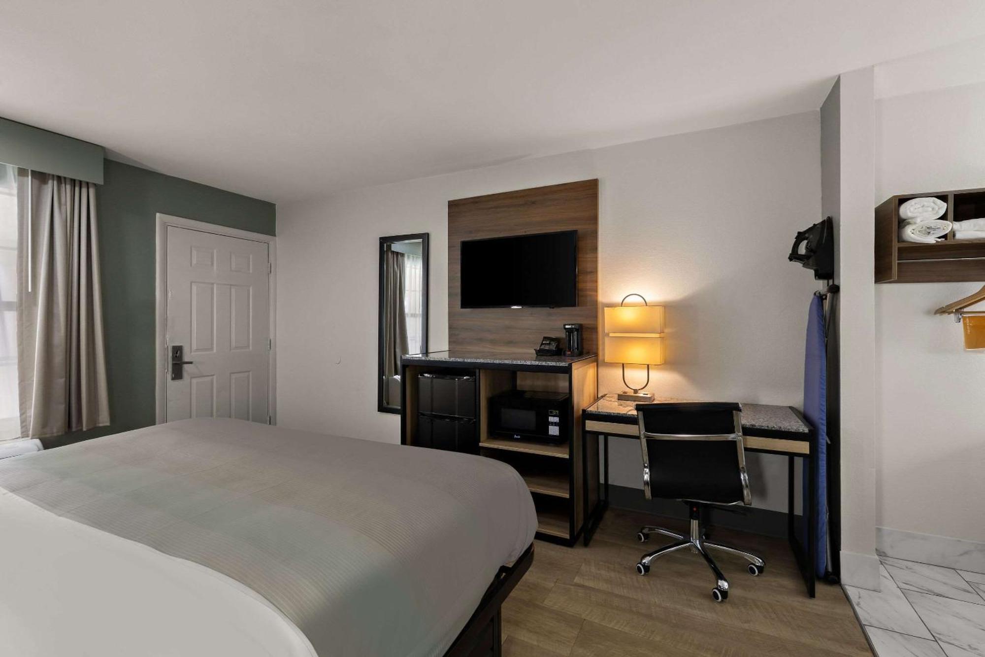 Quality Inn Monroe Eksteriør billede